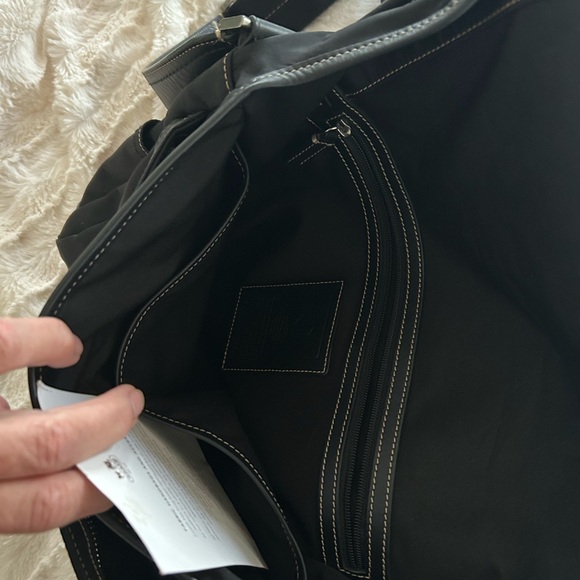 Coach authentic messenger bag EUC - Picture 9 of 16